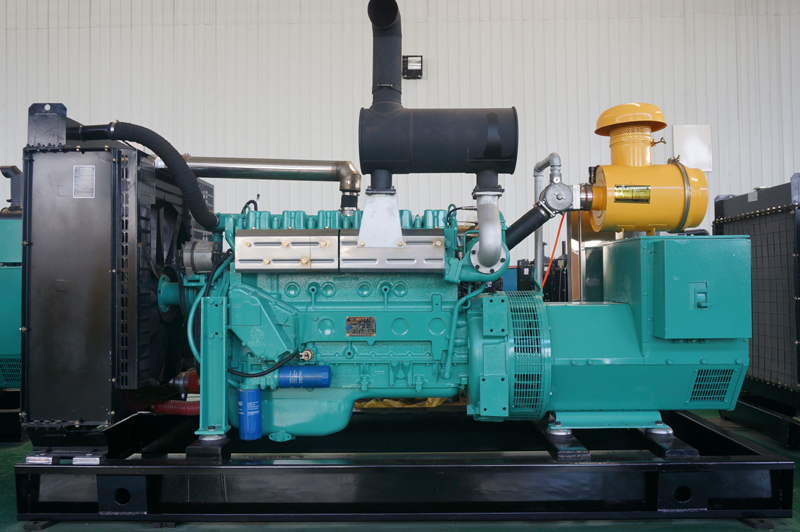 新野柴油发电机组油耗计算方式