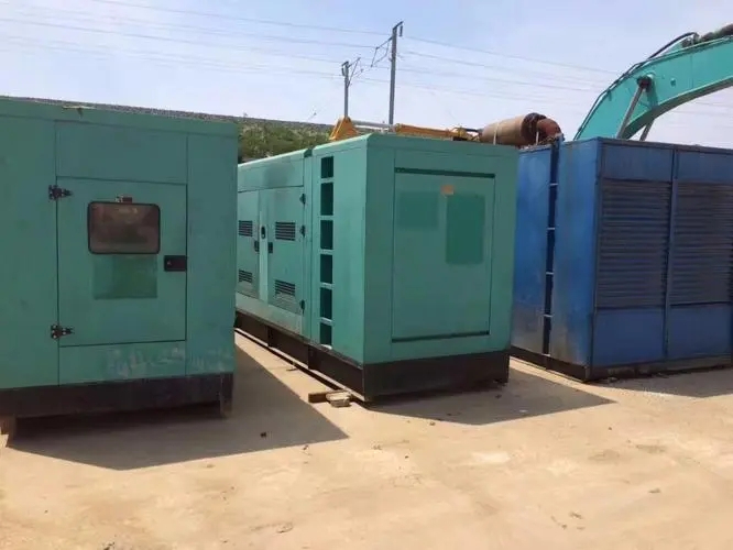 新野柴油发电机组的电压和功率之间有什么关系？