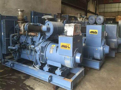 新野柴油发电机如何测试电流大小？