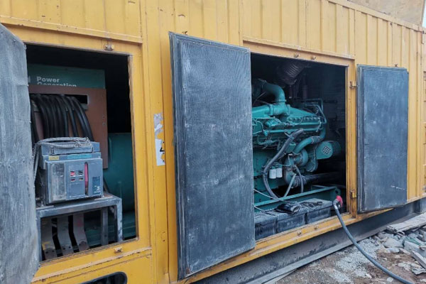 新野发电机组夏季保养的注意事项有哪些？