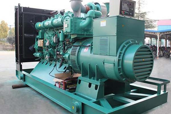 新野工厂发电机应急发电中如何优化燃油储备管理？