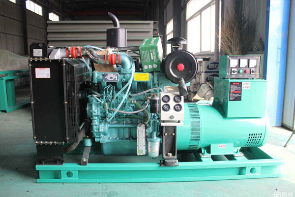 新野如何判断机油是否需要更换？