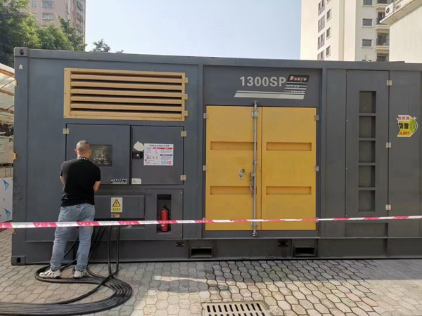 新野500KW发电机组冬季应该配多大的启动电瓶？