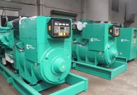 新野柴油发电机冬季保养需要特别注意哪些部件？