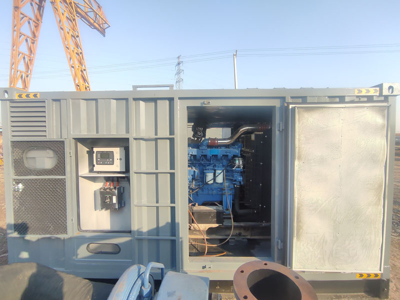 新野柴油发电机组的机油多久更换一次比较合适？